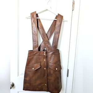 Zara leather skirt with belt